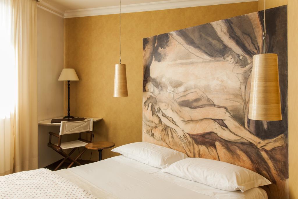 Charming Hotel Dei Chiostri Фоллина Экстерьер фото