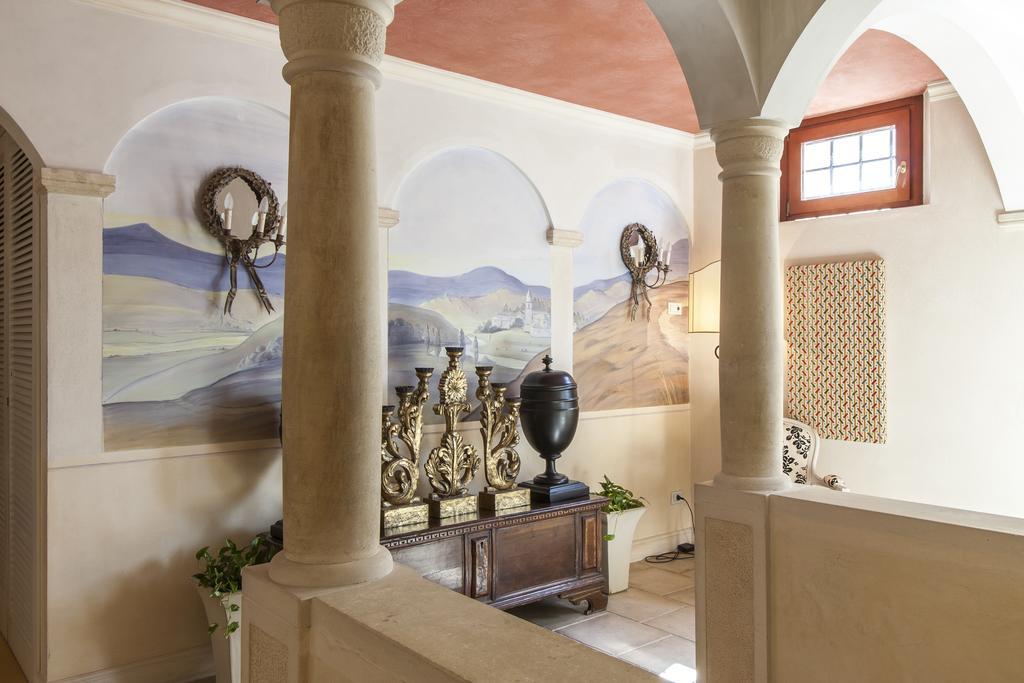Charming Hotel Dei Chiostri Фоллина Экстерьер фото