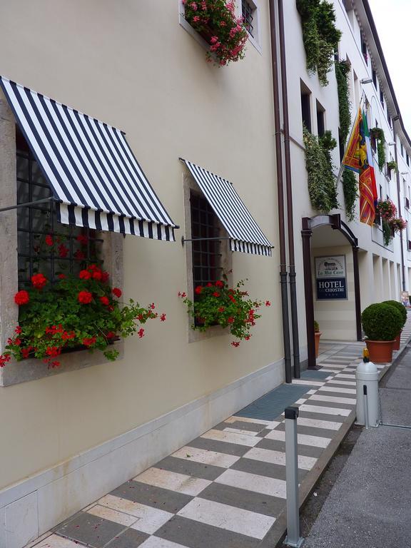 Charming Hotel Dei Chiostri Фоллина Экстерьер фото